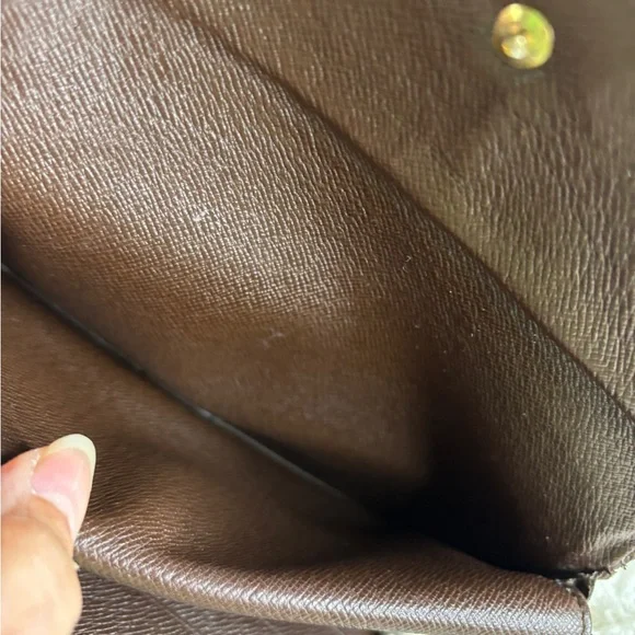 Louis Vuitton International Long Damier Bifold Check Book Wallet - Picture 9 of 11